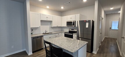 1230 Mason Dl in Columbia, TN - Building Photo - Building Photo