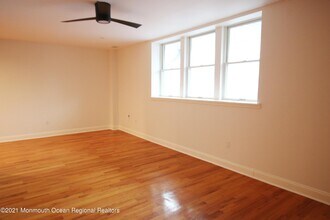 1003 Bond St in Asbury Park, NJ - Building Photo - Building Photo