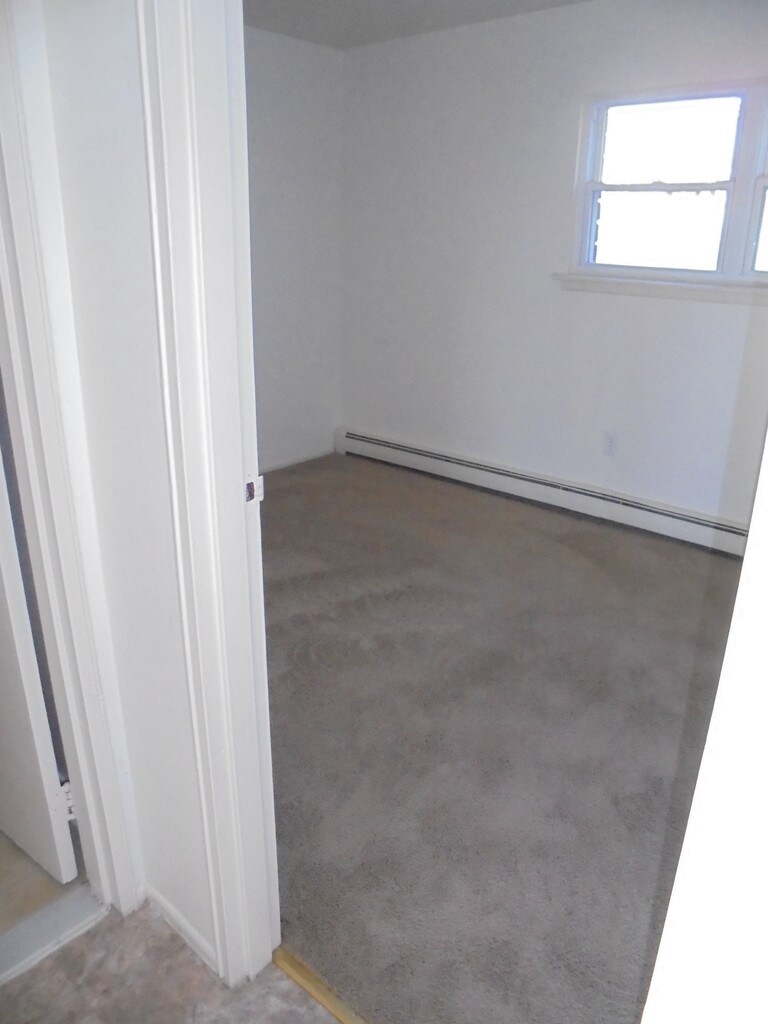 Crestwood Apartments Middletown, NY Apartments