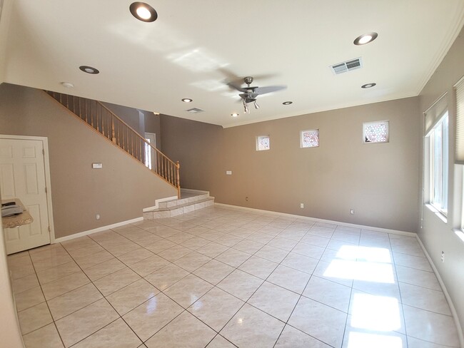 9747 Clifford Walk Ave in Las Vegas, NV - Building Photo - Building Photo