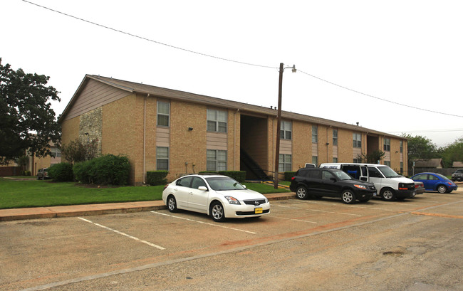 San Gabriel Apartments in Georgetown, TX - Foto de edificio - Building Photo