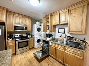 54 Dudley St, Unit 2 in Boston, MA - Building Photo - Building Photo