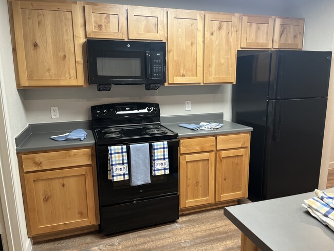 Carver Ridge Apartments in Hutto, TX - Foto de edificio - Building Photo
