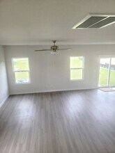 1031 Peaceful Fawn Dr in Elgin, SC - Building Photo - Building Photo
