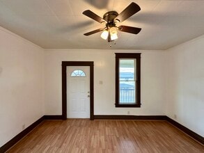 154 Elmwood St in New Castle, PA - Building Photo - Building Photo