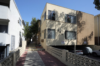 544 N Hayworth Ave in Los Angeles, CA - Foto de edificio - Building Photo
