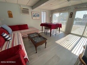 27 Gregg Dr in Stafford Township, NJ - Building Photo - Building Photo