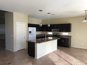 18041 W Caribbean Ln in Surprise, AZ - Building Photo - Building Photo