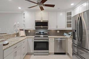 5045 Pelican Dr in New Port Richey, FL - Building Photo - Building Photo