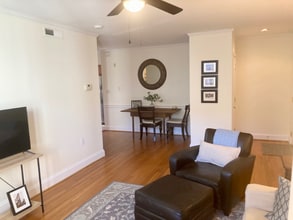 36 E Lock Ln, Unit Unit 8 in Richmond, VA - Building Photo - Building Photo