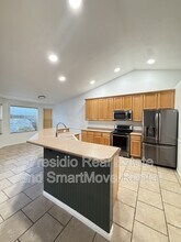 6248 S High Bluff Dr in Salt Lake City, UT - Building Photo - Building Photo
