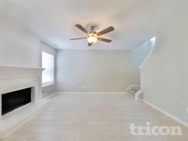 1951 Hidden Valley Dr SW in Marietta, GA - Building Photo - Building Photo