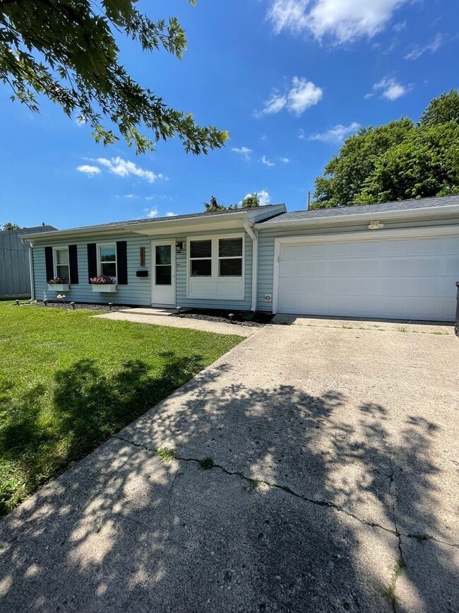 property at 3032 Choctaw Dr