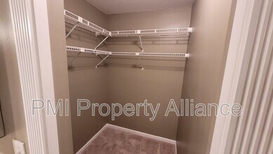 4939 Walden Cir in Orlando, FL - Building Photo - Building Photo