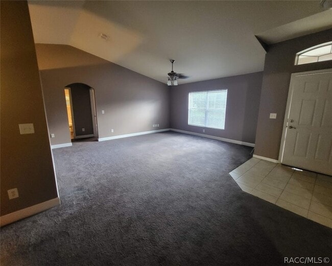 464 W La Casita Ln in Citrus Springs, FL - Building Photo - Building Photo