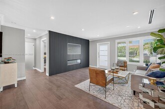 1009 Tangelo Is in Fort Lauderdale, FL - Building Photo - Building Photo