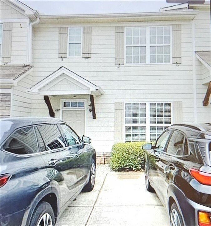 4397 Stone Gate Way in East Point, GA - Foto de edificio