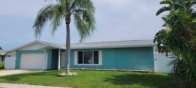 1470 Morgan Dr in Merritt Island, FL - Building Photo - Building Photo