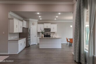 119 Deer Lake Ln in Lafayette, LA - Building Photo - Building Photo