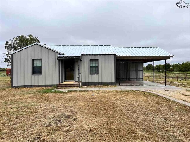 202 FM 367 in Iowa Park, TX - Building Photo - Building Photo