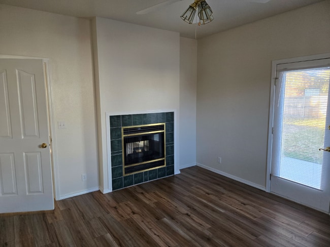 2023 N Glennfield Pl in Meridian, ID - Building Photo - Building Photo