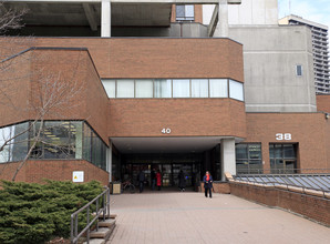 Stanley Knowles Housing Co-Operative in Toronto, ON - Building Photo - Lobby