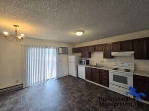 1361 Easy St in Billings, MT - Building Photo - Building Photo