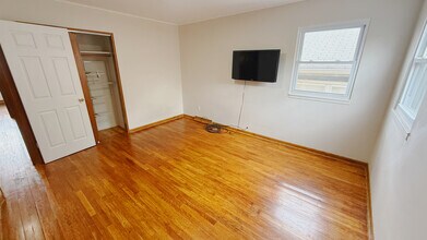 88 Western Ave in Jersey City, NJ - Building Photo - Building Photo
