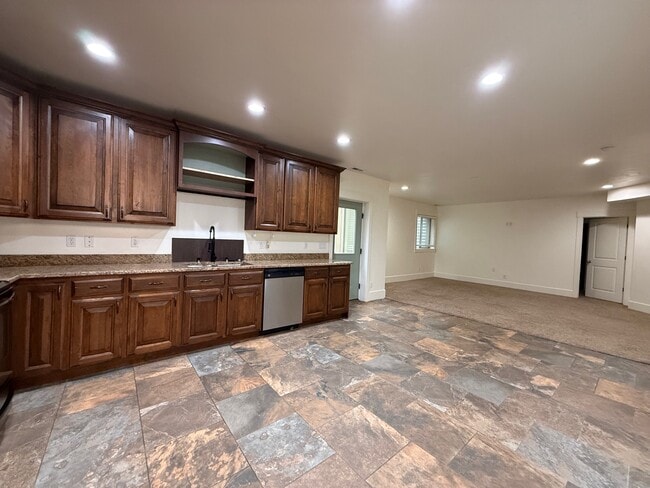 1532 W 3500 N in Pleasant Grove, UT - Building Photo - Building Photo