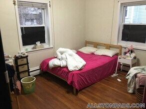 4 President Terrace in Boston, MA - Building Photo - Building Photo