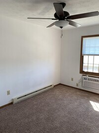 1480 Wayne St photo'