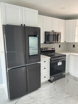 47 NW 47th Ave in Miami, FL - Building Photo