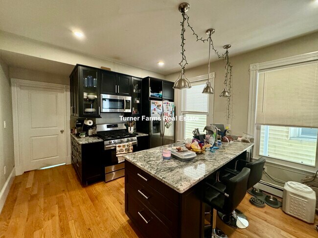 125 Princeton St, Unit 1