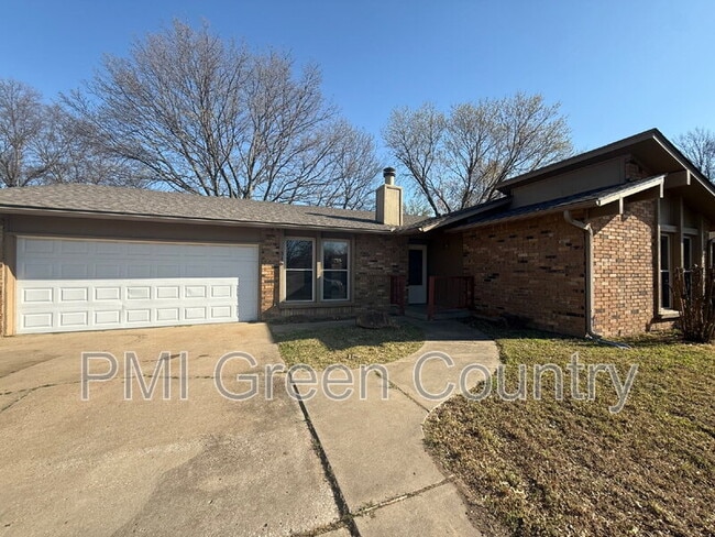 316 W Austin St in Broken Arrow, OK - Building Photo - Building Photo