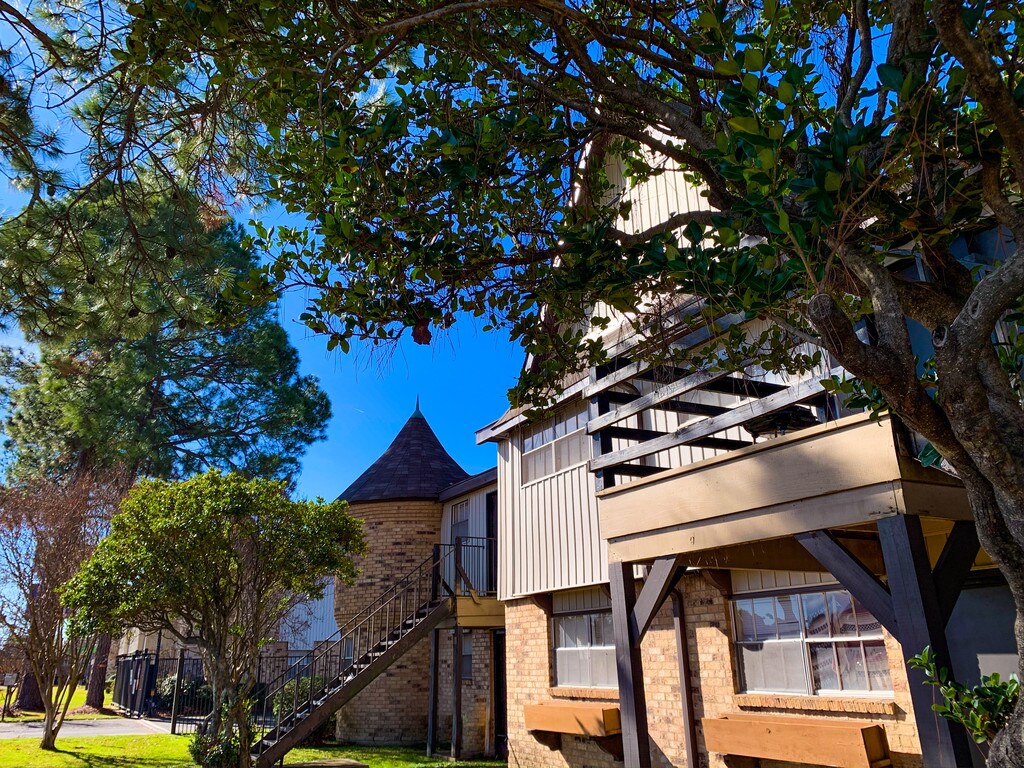 Westchester Square Monroe, LA Apartments