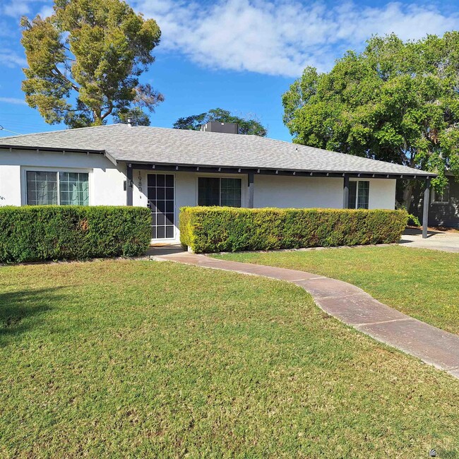 property at 1980 S 9th Ave