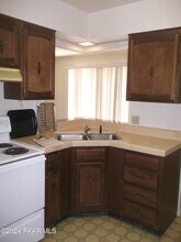 1050 N Old Chisholm Trail-Unit -2 in Dewey, AZ - Building Photo - Building Photo