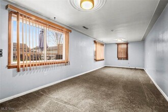 1553 Bancroft Ave, Unit 0212 in Youngstown, OH - Building Photo - Building Photo