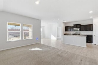 3613 Ridgeway Ln in Lantana, TX - Building Photo - Building Photo