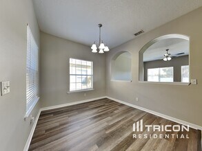 160 James Cir in Lake Alfred, FL - Building Photo - Building Photo
