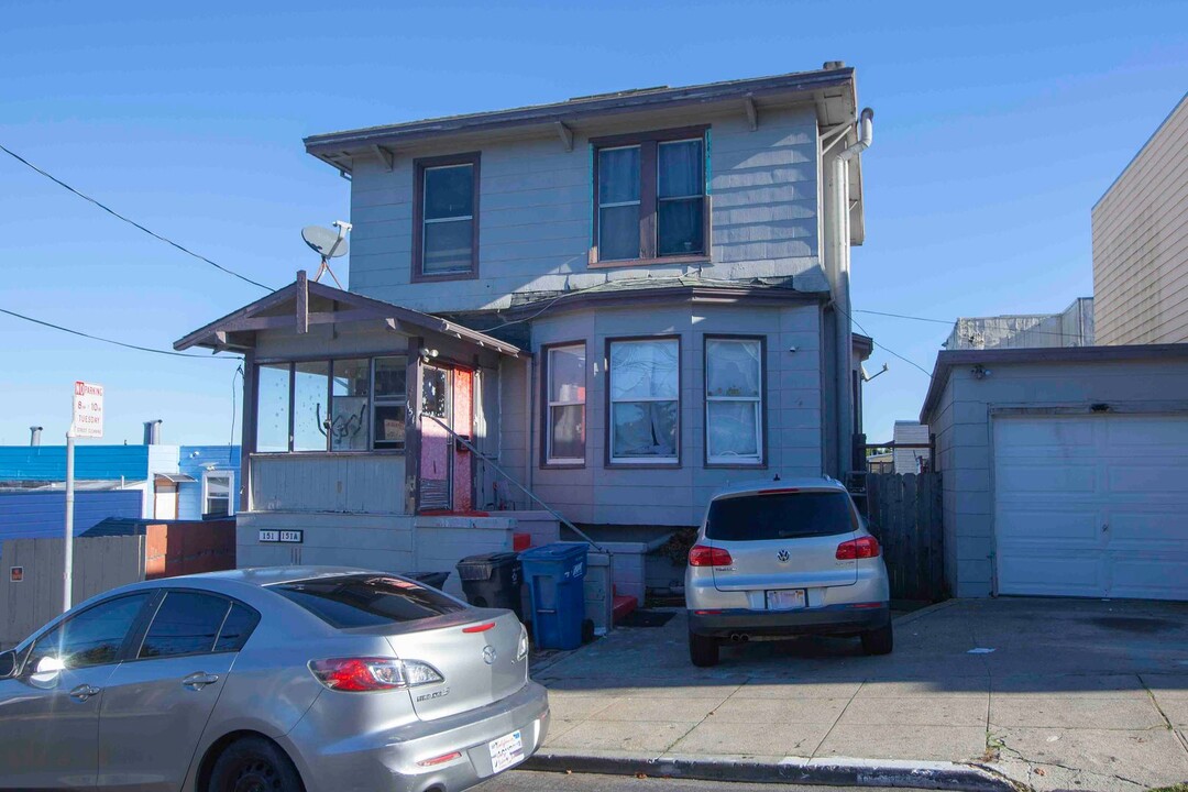 151 Roosevelt Ave-Unit -#A in Daly City, CA - Building Photo