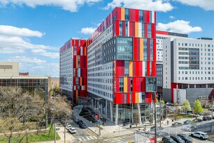 The View at Montgomery in Philadelphia, PA - Building Photo