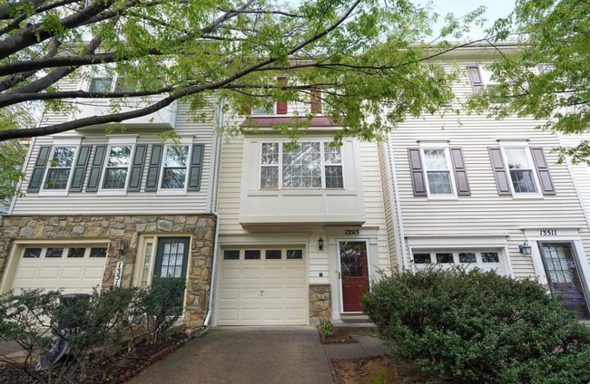 property at 13513 Niagara Falls Ct