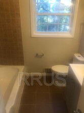 2176 Lilac Ln in Decatur, GA - Building Photo - Building Photo