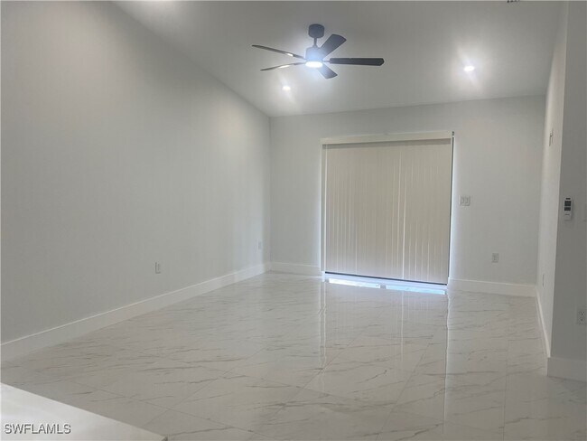 property at 2403 Dogwood Ave S