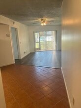2069 NE Collins Cir in Jensen Beach, FL - Building Photo - Building Photo
