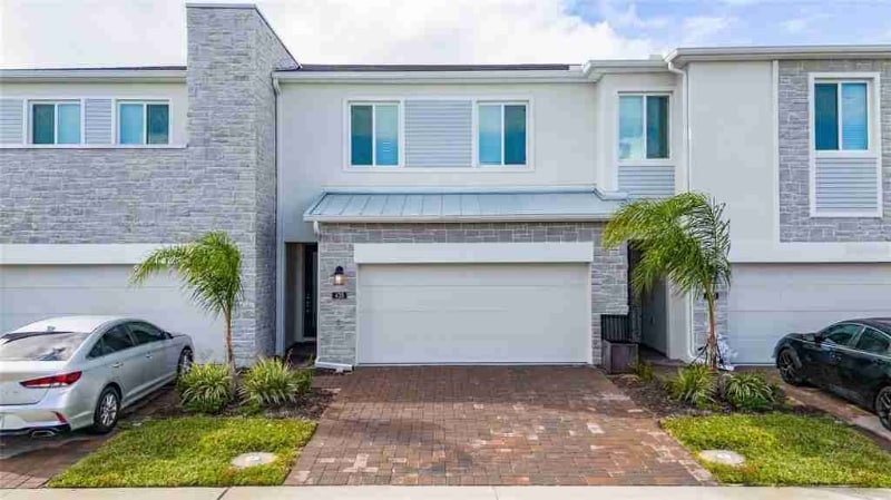 438 Bogey Dr in Davenport, FL - Building Photo