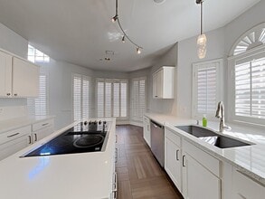 14620 Stratford Ct in Addison, TX - Building Photo - Building Photo