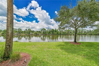 10115 Colonial Country Club Blvd in Ft. Myers, FL - Building Photo - Building Photo