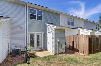 4505 Cross Ridge Ln in Greensboro, NC - Building Photo - Building Photo